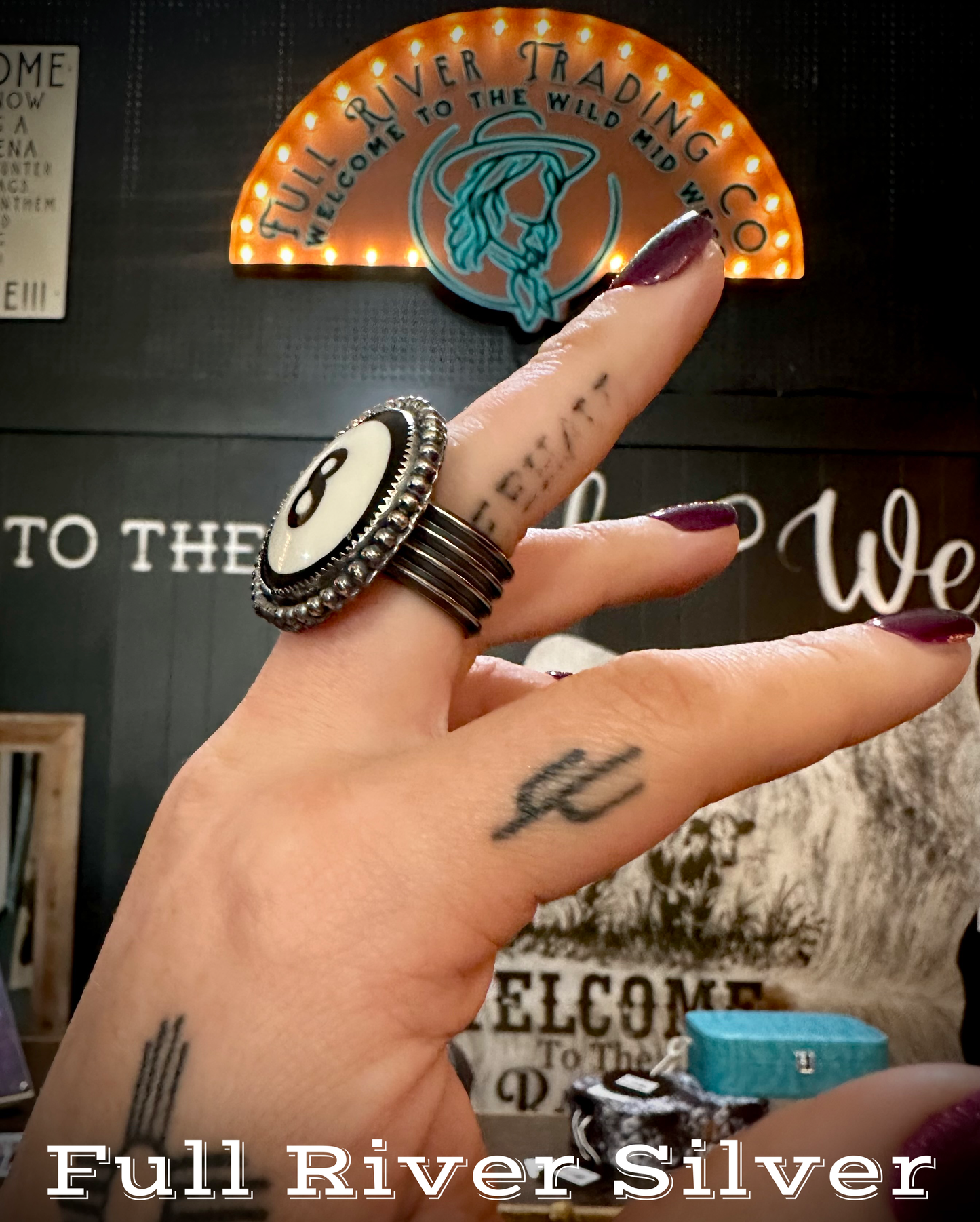 High Roller 8 Ball Ring 🎱