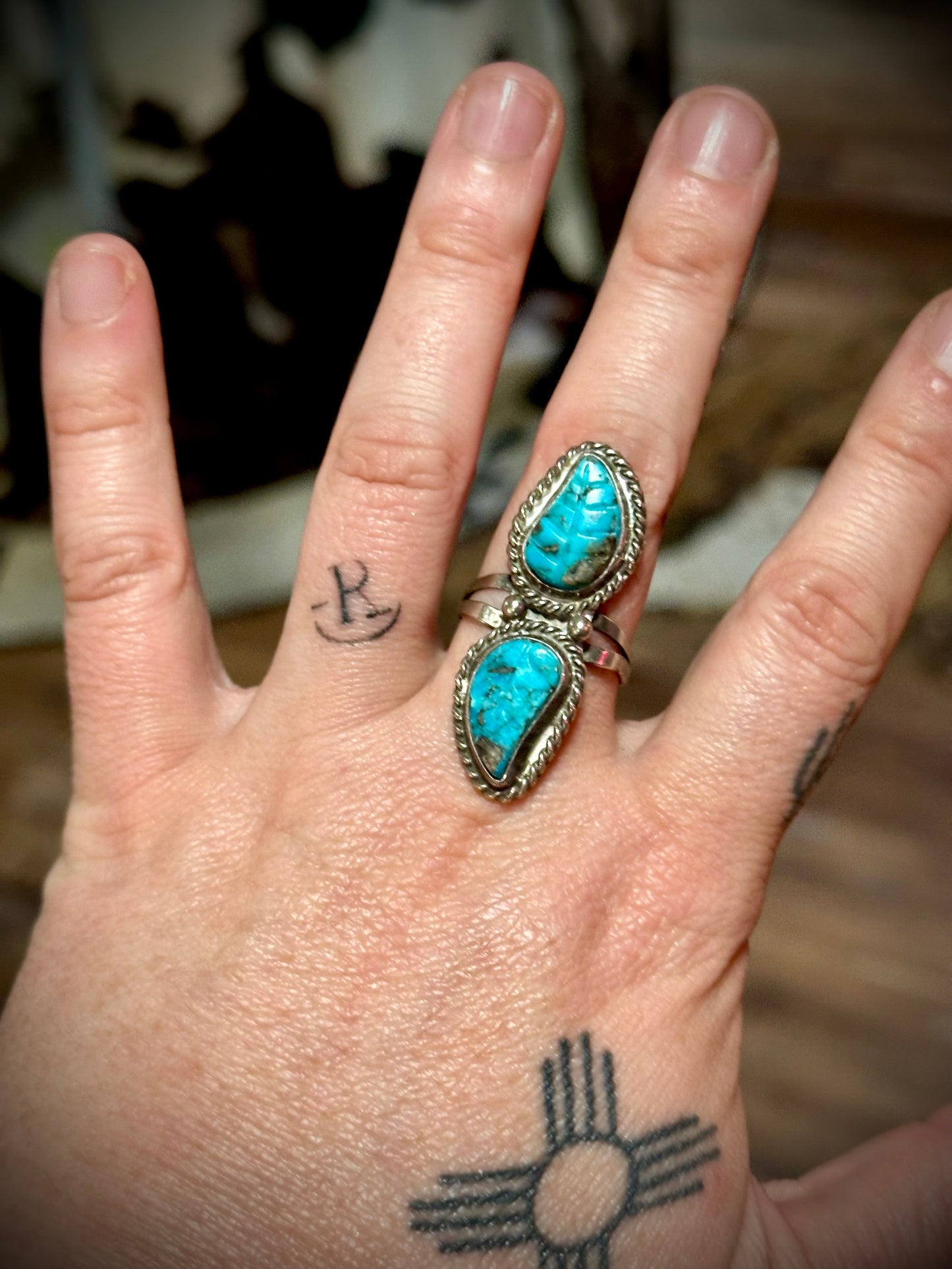 Vintage Carved Turquoise Ring